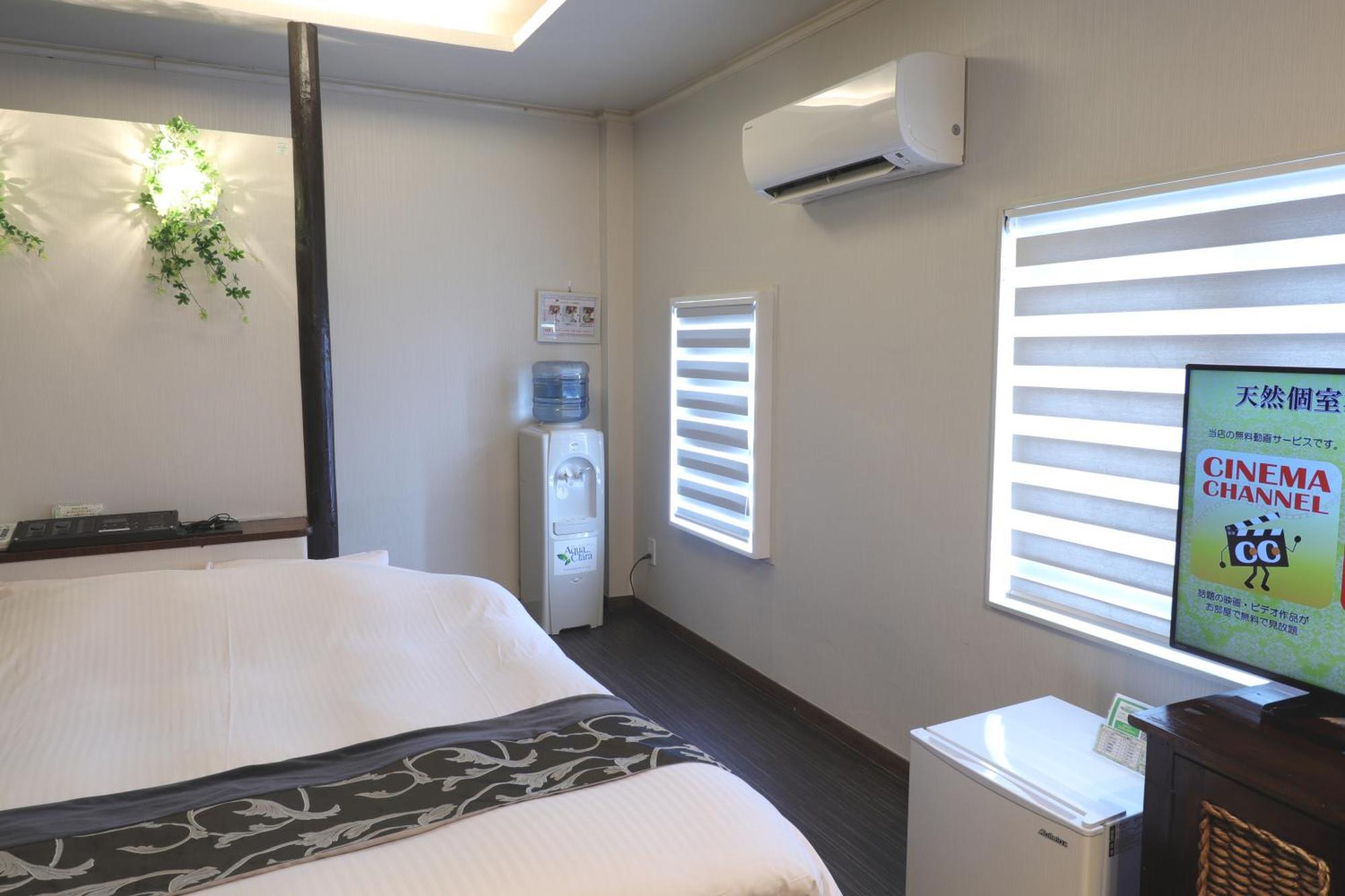 天然個室温泉 Hotel Lafontaine 諏訪 (Adults Only) Suwa  Exteriér fotografie